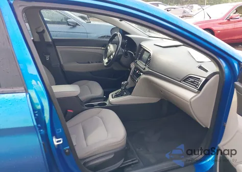 2018 Hyundai Elantra Value Edition z USA, uszkodzony, nr VIN 5NPD84LF5JH401288